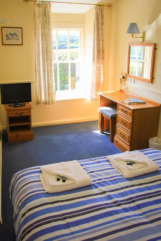 The Red Lion Hotel Lowick Green Стая снимка